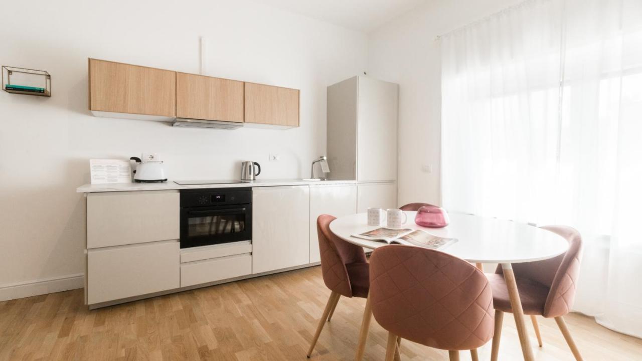 Italianway - Brianza 28 * Mailand